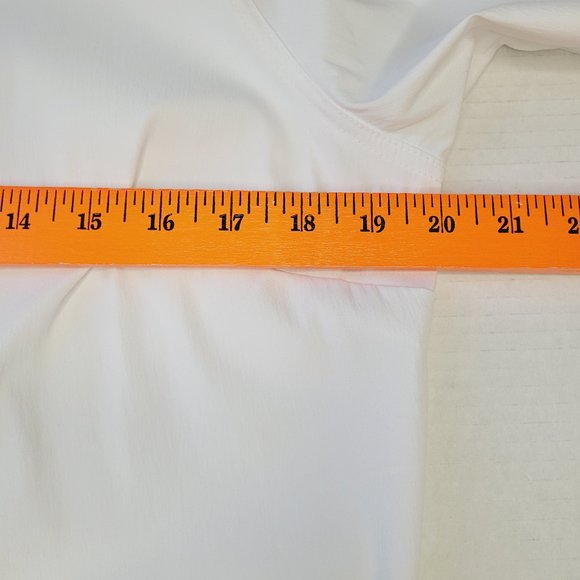 Time and Tru White Button Down Shirt Women's Large Preppy Career Casual Classic - Picture 5 of 12